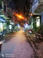 Bán nhà 62m2 x 5 tầng, giá 17,8tỷ, phân lô vỉa hè 2 thoáng, tiện kinh doanh,