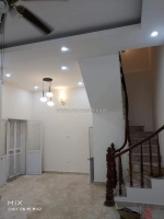 Bán nhà đẹp ôtô đỗ cổng gần phố ngọc khánh 20m2 6tầng 4.2 tỷ ba đình