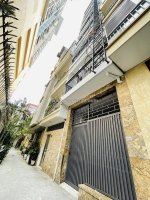 Bán nhà dòng tiền 160tr/tháng, 8 tầng x 120m, 1 nhà ra phố nguyễn lương bằng,