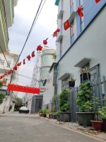 Bán nhà gò vấp, 50m2, 5 tầng hẻm 5m kế bên bờ kênh tham lương.