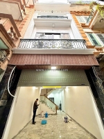 Bán nhà mặt ngõ đường láng 52mx4t 5pn mt 3.9m oto kinh doanh sổ vuông mới đẹp