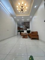 Bán nhà ô chợ dừa, 5 tầng, gần phố, full nội thất, đẹp lung linh, chỉ 5.65 tỷ