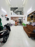 Bán nhà phạm văn xảo tân phú,
dt 4.4m x 15m, hẻm 7m chỉ 10.5 tỷ