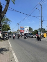 Cách mặt tiền tạ quang bửu 100m, 80m2 6 phòng ngủ, gần chợ, ngay trung tâm aeon