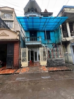 Chính chủ cho thuê nhà mặt ngõ ô tô vào nhà 70m2, 3 tầng 3 ngủ, 3 vs tại ngõ 31