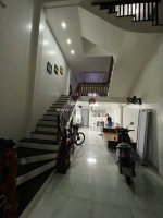 Cho thuê nhà  khu đô thị hàng bè, kiến hưng hà đông, đường vỉa hè ô tô tránh