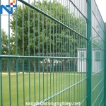 Chọn lọc các mẫu hàng rào thép làm vách ngăn giá thành hợp lý