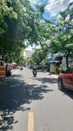 Chủ cần tiền cần bán nhanh 💥💥
🏕 bán đất tặng nhà kho cấp 4  đường tô hiệu -