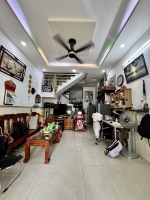 Hẻm 4m, 40m2, 2 tầng 2pn, nhà lê văn quới giá 4.3 tỷ