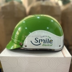 Làm nón bảo hiểm sơn bóng in logo giá tốt nhất