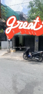 Lô góc mặt tiền không lộ giới quận 7 rộng 117m2, có sẵn nhà cấp 4, xây dựng tự do