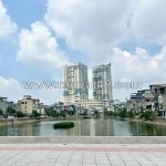 Mặt phố bắc cầu.long biên nhà cấp 4 dt121m2 kinh doanh sầm uất giá chỉ 11 tỷ