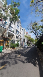 Mặt tiền đường số 7 kdc trung sơn 5x20 đúc 4 tầng chỉ 16 tỷ 9