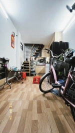 Mặt tiền hẻm vĩnh khánh giao tôn đản q4 

 tặng  lộc đầu năm ngay 50 triệu