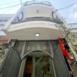 Nhà 3 tầng – 4x11 – hẻm xe hơi – gần chợ tân hương – tân phú – nhỉnh 4 tỷ.