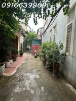 Nhà cán bộ, khu vip đội cấn, 38m², lô góc thoáng sáng, giá hơn 8 tỷ
!