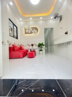 Nhà căn góc , 36m2, huỳnh tấn phát, sổ hồng riêng chỉ 2.35tỷ.