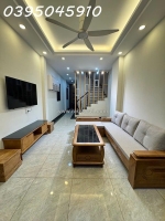 Nhà đẹp long lanh - full nội thất - điều hoà - ti vi - tủ lạnh - giường tủ -