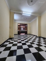 Nhà hoàng hoa thám 81m2, mt 4.8m, ngõ rộng 2m, 2 thoáng, ngõ thông, gần ô tô