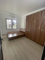 Nhà ngõ 61 phố trạm 36m 5 tầng rộng 6m 5.4 tỷ.