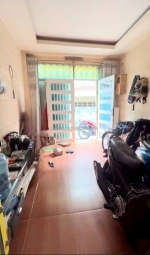 Sát mạt tiền hoàng diệu vĩnh khánh q4 

ngang 3.4 nở hậu tài lộc 3.6 dài 9