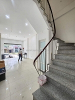 ⚜️ mặt phố lạc long quân, tây hồ, 1 mặt ô tô tránh, 40m2 5t mt 4m, ở và kd,
