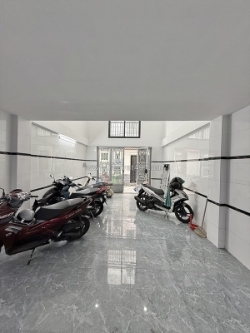 Bán chdv 5tầng dòngtiền 650tr/năm, ngay đh côngnghiệp, gòvấp,chỉ12tỷ59