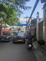 Bán miếng đất biệt thự sát bên phú mỹ hưng 

vip q7
ngang 4.5 dài 20 m
dưới