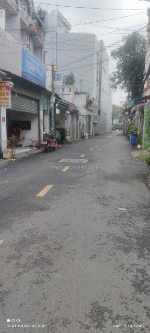 Bán nhà (10.5 x 28)  giá 15 tỷ mặt tiền đường đông hưng thuận 05