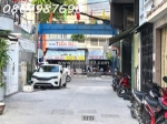 Bán nhà 3 tầng đường lê hồng phong - nha trang đường ô tô cách biển 1km.