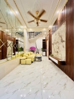 Bán nhà 5 tầng phố nam dư gần ô tô - giá chỉ hơn 5 tỷ. sổ đỏ chính chủ trao tay.