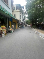 Bán nhà bà triệu có nhà cần chuyển nhượng kín: 80m, 5 tầng, oto qua, kinh doanh