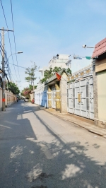 Bán nhà dt khủng (7 x 27)m giá chỉ 40tr/m2 gần chợ hiệp bình thủ đức.