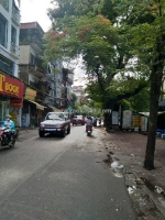 Bán nhà hoàng hoa thám, kinh doanh mặt tiền 8m, ngõ ba gác thông, 20m ra phố, 4 tỷ 2
