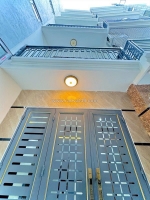 Bán nhà hoàng mai - 5 tầng mới đẹp, ngõ thông, 3 gác đỗ cửa, 30m oto chạy - giá