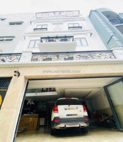 Bán nhà hxh phạm văn hai, p5, tân bình, 60m2, 5 tầng, ngang 7m, nội thất xịn