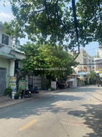 Bán nhà mặt tiền đường 339, dt: 6,3x30, phước long b, q9