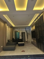 Bán nhà mới minh khai, lô góc, 40m, 5 tầng, thang máy, ô tô 5 tạ đỗ cửa, 8.4 tỷ