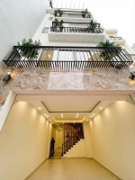 Bán nhà ngọc thụy - long biên - nhà mới - thang máy - oto đỗ cửa