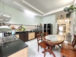 Bán nhà phân lô ô tô phố tôn thât thiệp 52m mặt tiền 5.2m