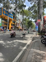 Bán nhà quận 5, trần hưng đạo, 40m2, 4.5x12.5m, cấp 4, 8.3 tỷ