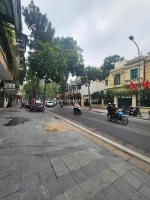 Căn hộ tông đản 90m – view vườn hoa – 9.5 tỷ.