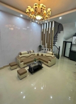 Chỉ nhích 7tỷ có ngay e 44m2 nhà cổ linh, ngõ thông ,ô tô đỗ