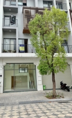 Chính chủ cho thuê lâu dài tầng 1 shophouse  tại the manor central park