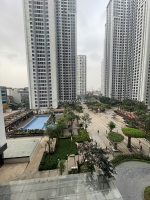 Cho thuê 139m2 3pn full nội thất tòa r1 tr vào luôn được luôn