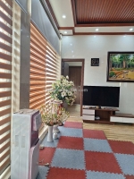 Cho thuê nhà có sân vườn mặt phố ngọc thụy, long biên, hn. dt 550m2