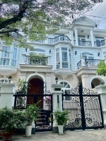 Cho thuê nnc đường số 2 khu citylands cạnh emart phan văn trị.