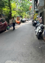 Chủ chuyển chỗ ở cần bán nhà 5 tầng nguyễn trãi – 44m² – mt 4.5m- nở hậu –