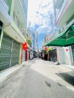 (cực hiếm) bán gấp nhà dt 30m2,mt 6m,hẻm xe hơi - tại đường cmt8-q3 - giá chỉ