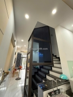 Cực hiếm nhà có thang máy 3tấm+tum – hẻm 6m lã xuân oai, gần cnc samsung, thủ